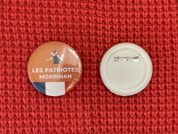 Lot de 8 Badges "Les Patriotes Morbihan"