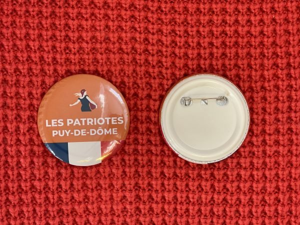 Lot de 8 Badges "Les Patriotes Puy-de-Dôme"